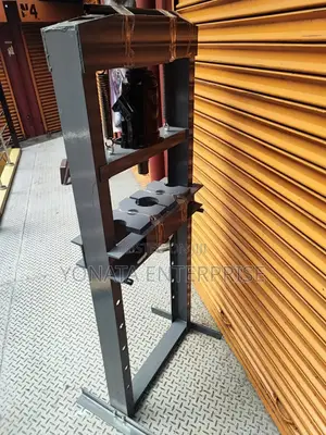 Hydraulic Pressing Machine 32t