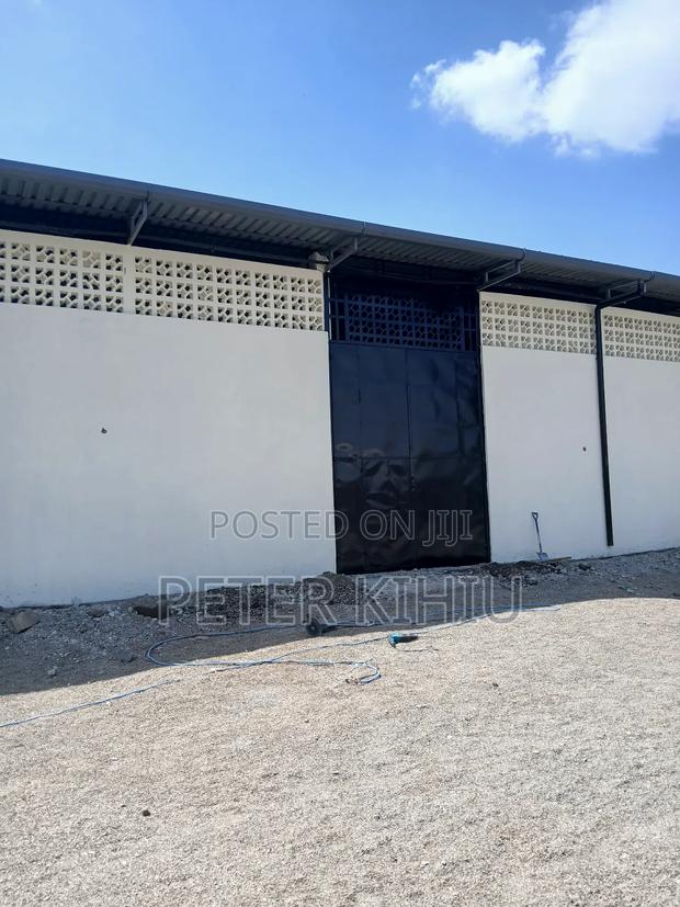 Godown to Let 2000sqft at Donholm
