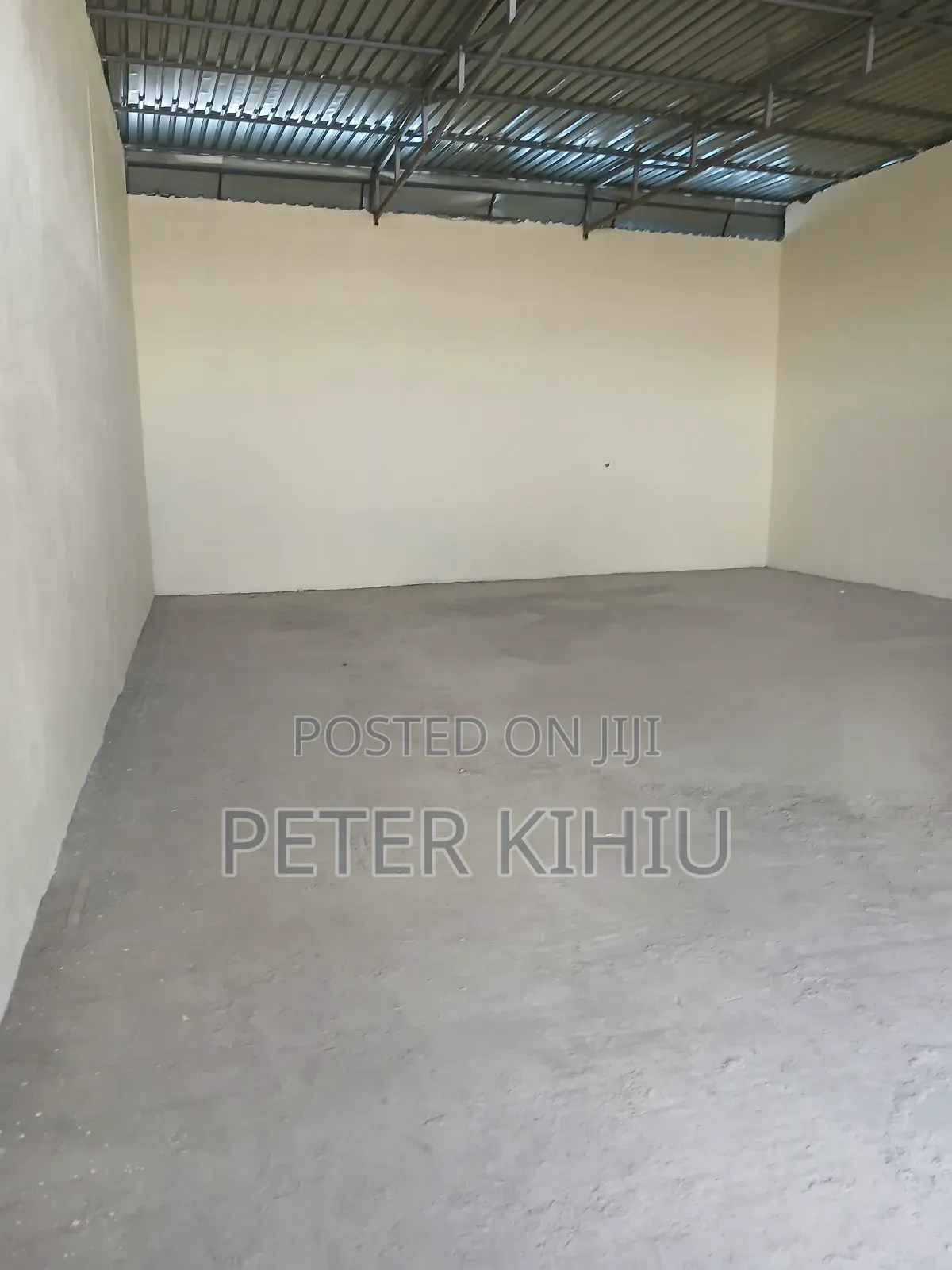 Godown to Let 2000sqft at Donholm