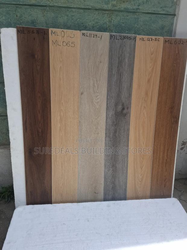 Interlocking SPC (Stone Plastic Composite) - thumbnail 3