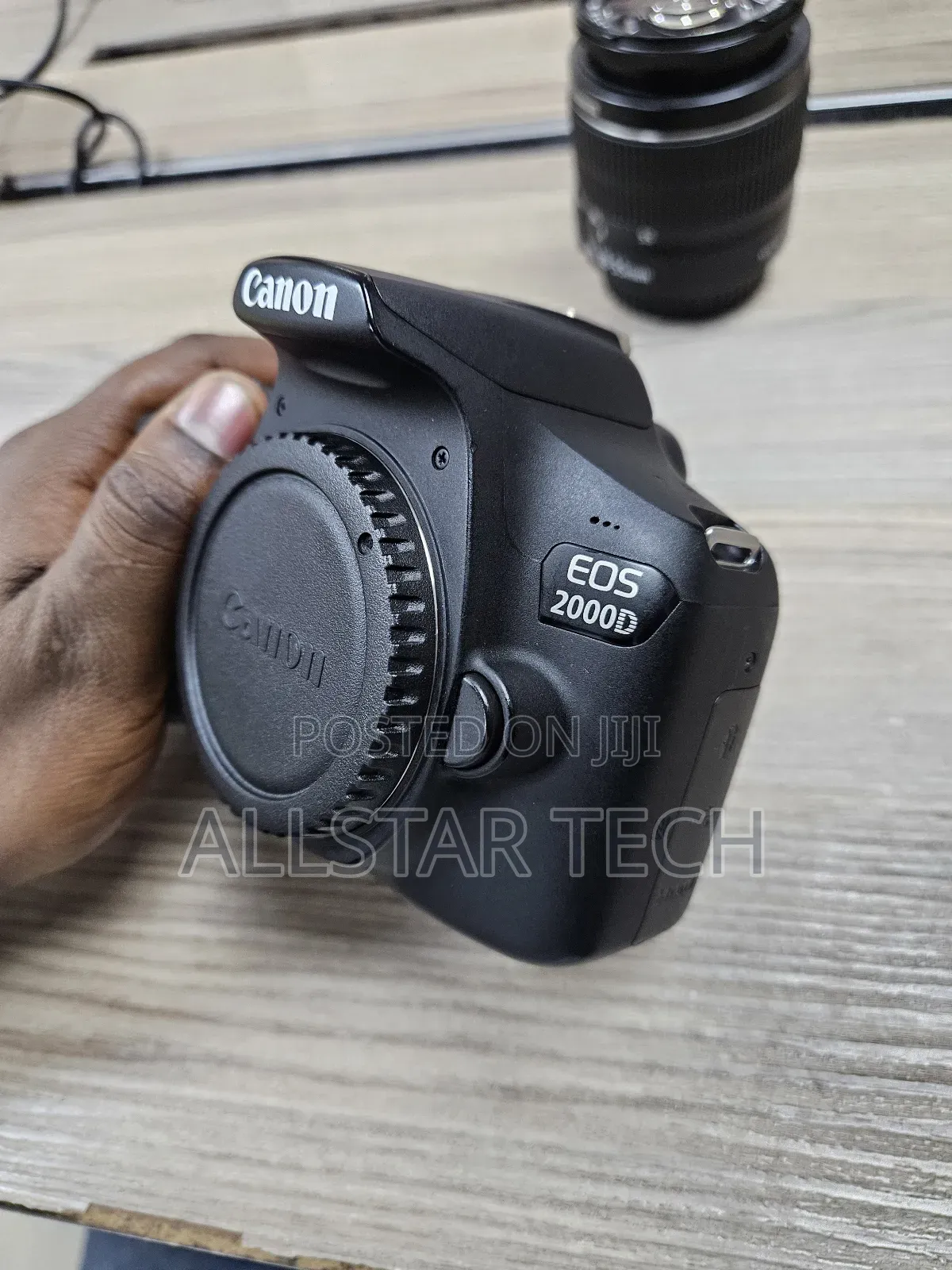 Canon Eos 2000d