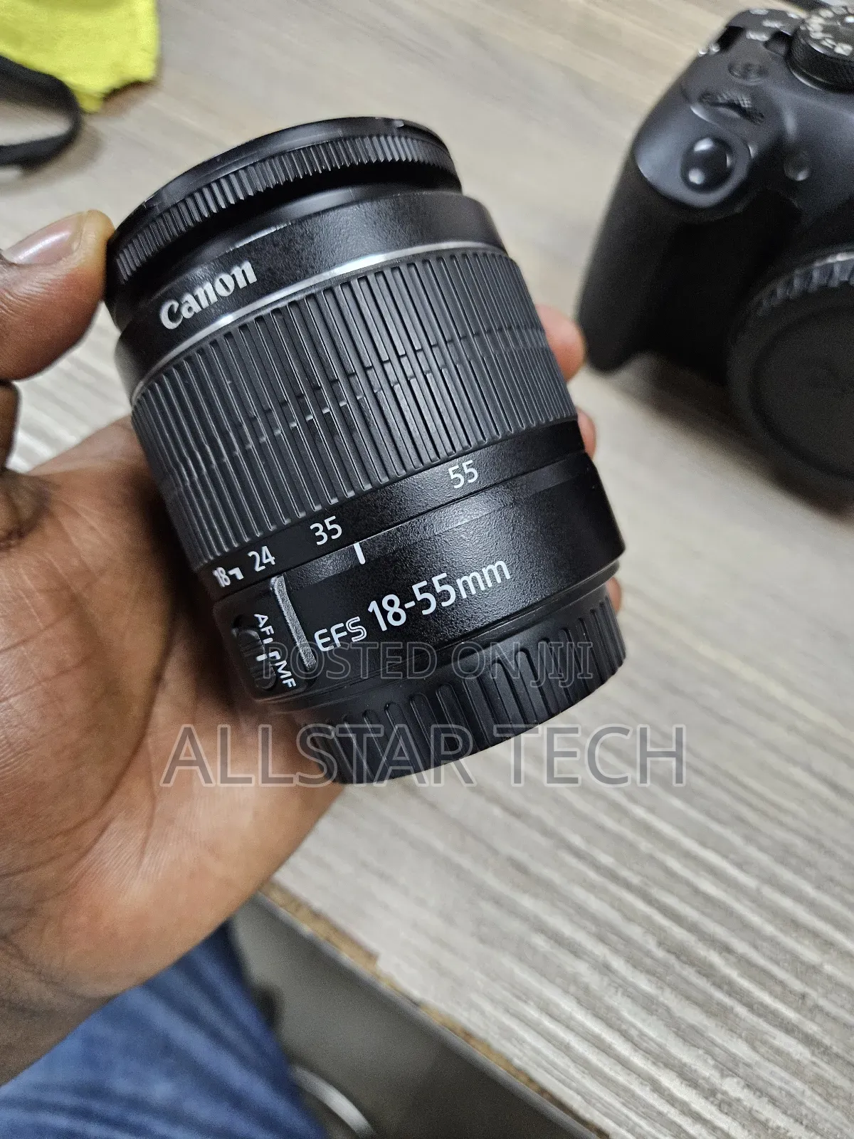 Canon Eos 2000d