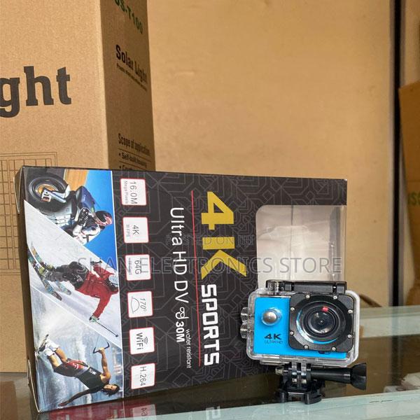 Dual Color Screen 170° Wide Viewing 30m Waterproof Camera - main view