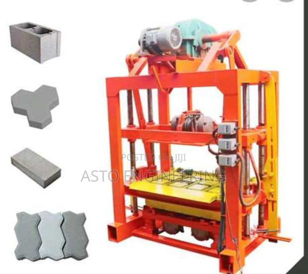 Block/Cabro Making Machine