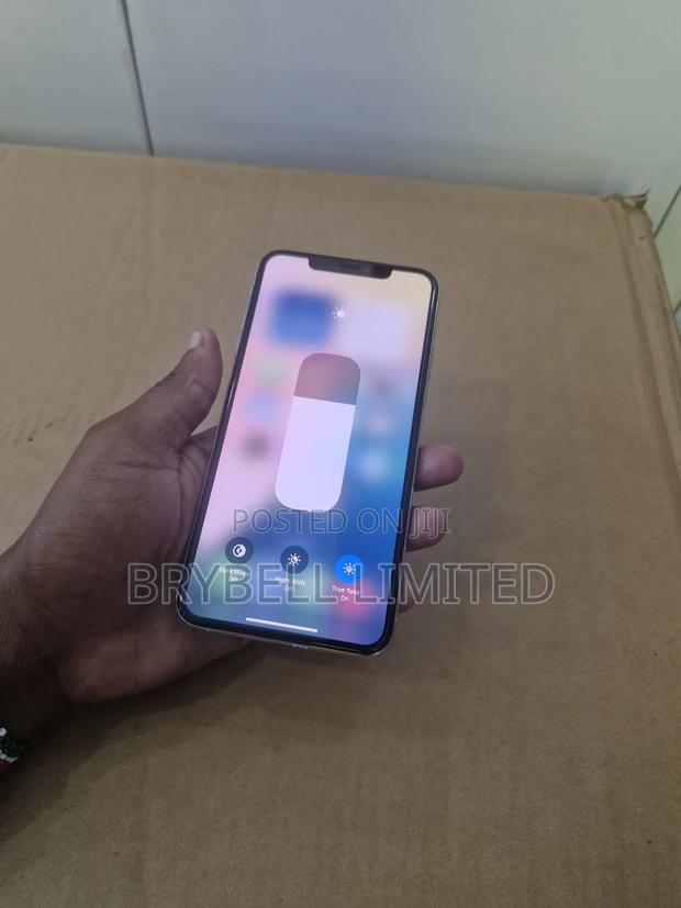 Apple iPhone XS Max 64 GB White - thumbnail 6