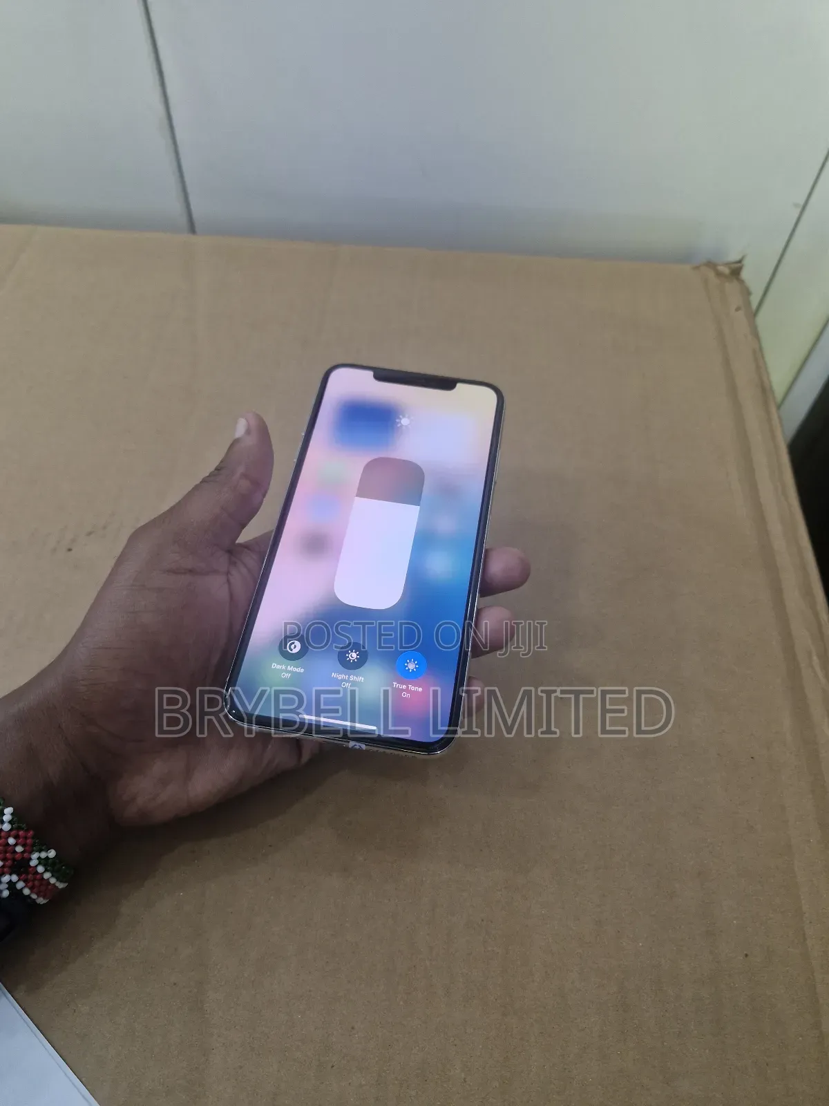 Apple iPhone XS Max 64 GB White