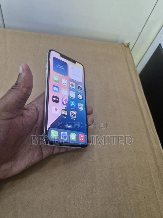 Apple iPhone XS Max 64 GB White - thumbnail 2