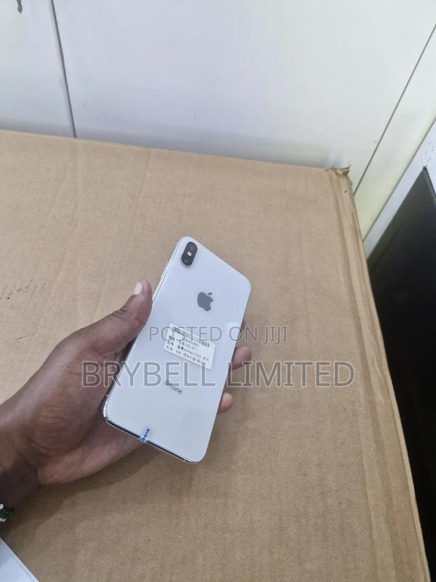 Apple iPhone XS Max 64 GB White - thumbnail 3