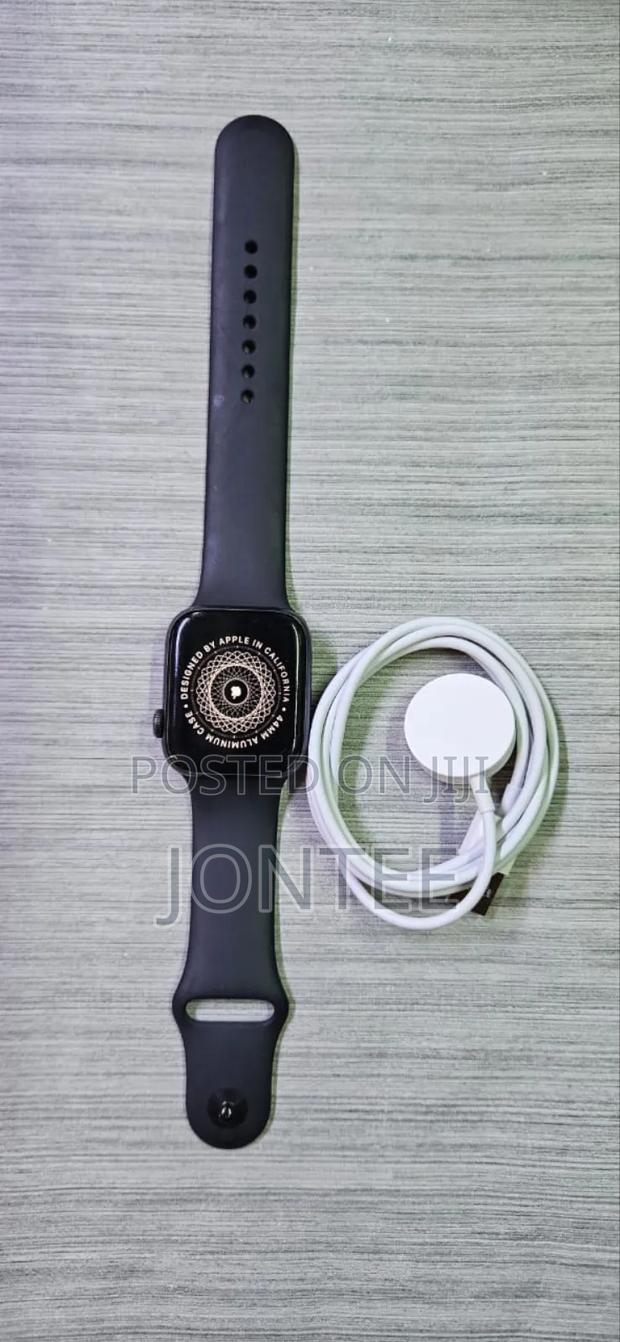 Watch Se 44mm - thumbnail 3