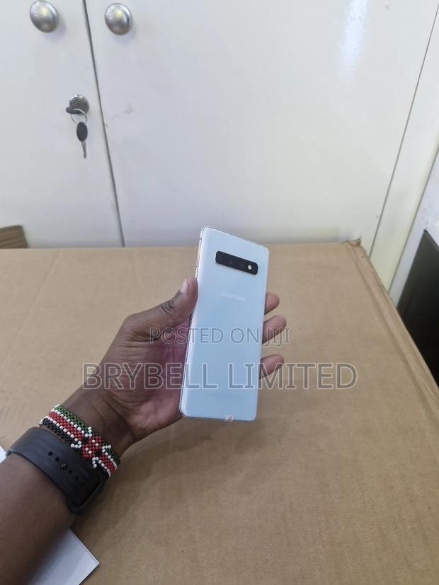 Samsung Galaxy S10 128 GB Blue