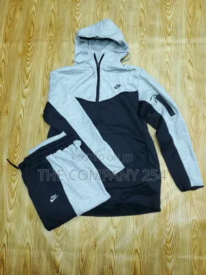 Quality 2 Piece Warm Quality Zipper Nike Tech Truck Suits
