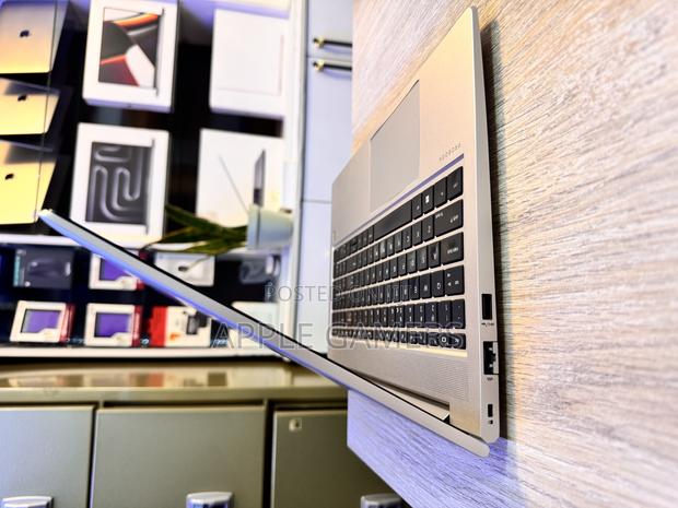 Laptop HP ProBook 450 G9 8GB Intel Core I5 SSD 512GB - thumbnail 3