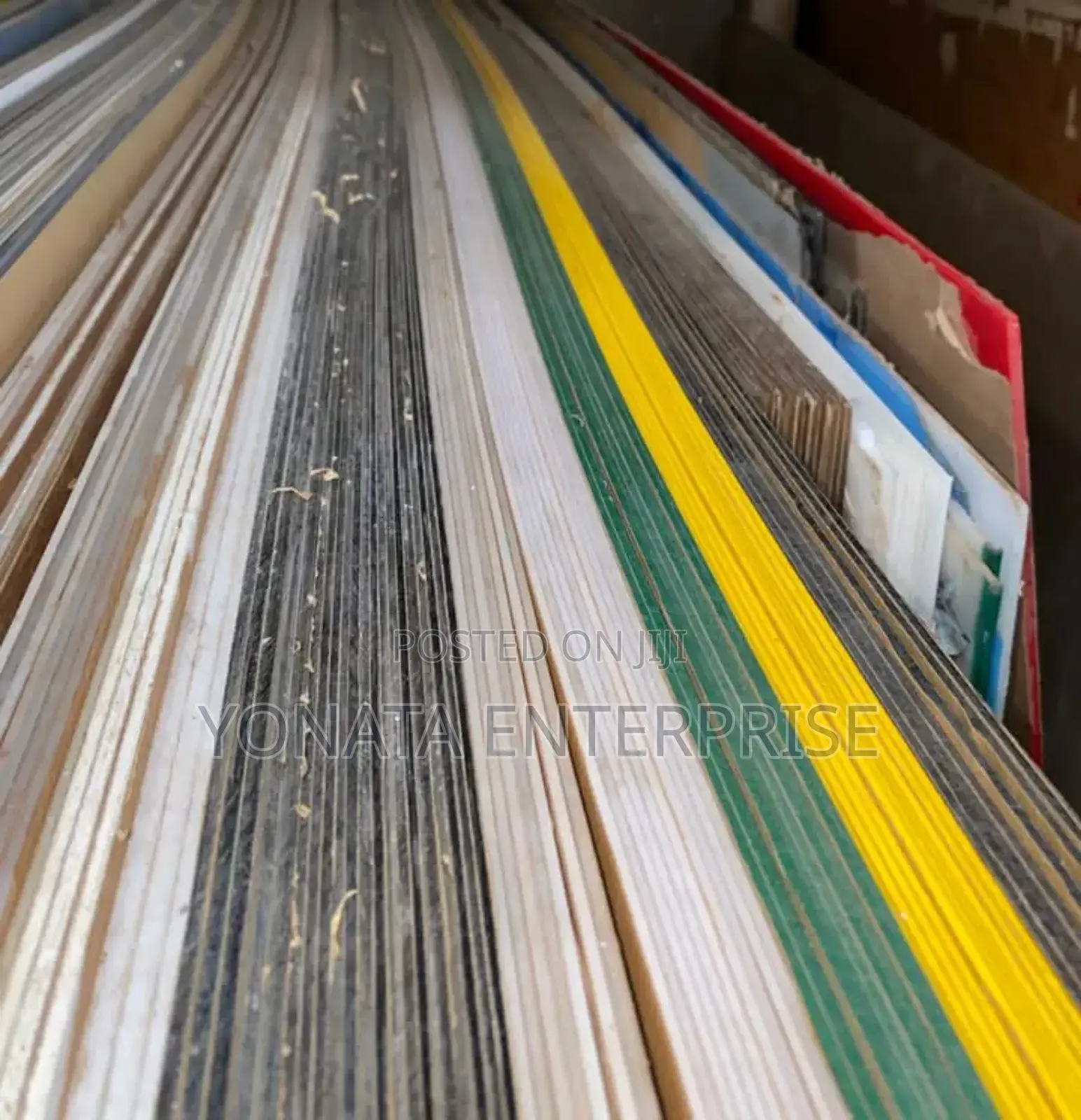 Plexiglass / Perspex Sheets