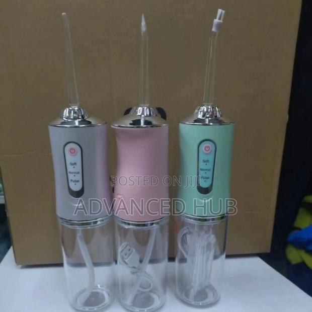 Portable Rechargeable Oral Irrigator - thumbnail 3