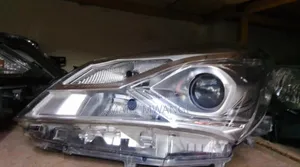 Ex Japan Toyota Vitz Jewella 2018 Headlight (303)