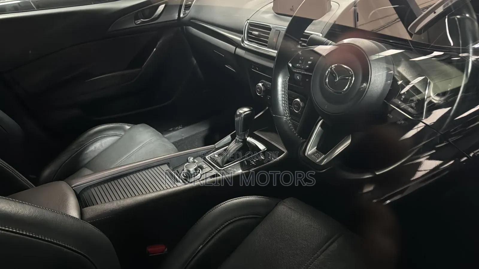 Mazda Axela 2018 Matt Black