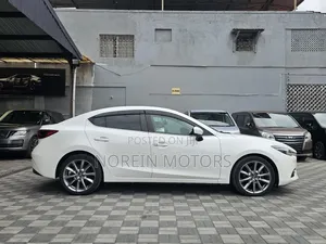 Mazda Axela 2017 White