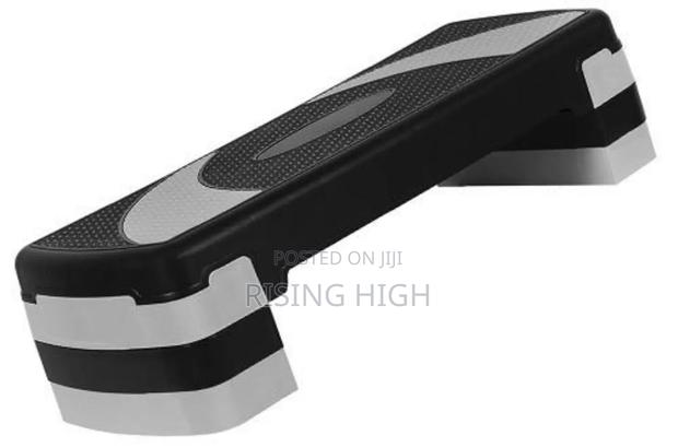 Multiple Adjustable Big Aerobic Stepper - main view