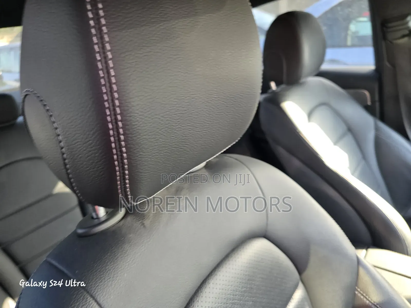 Mercedes-Benz C180 2018 Blue