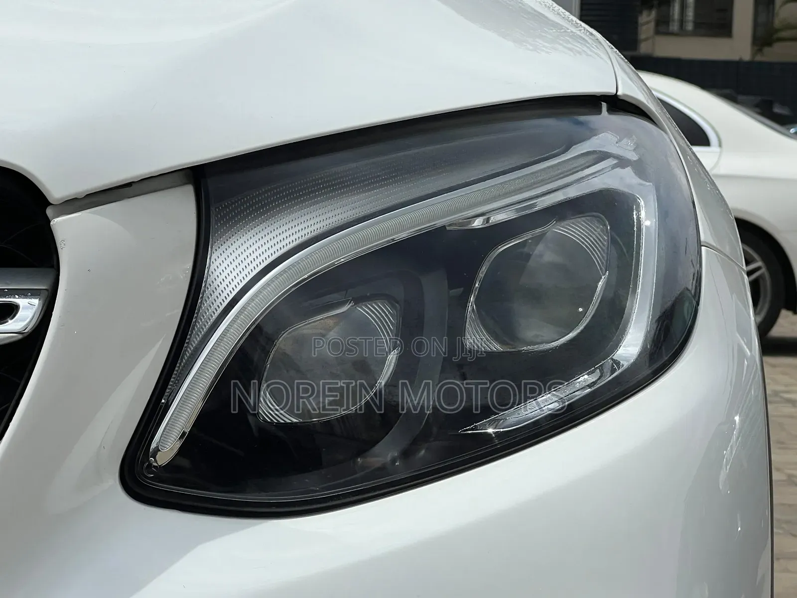 Mercedes-Benz GLC-Class 2017 Off white