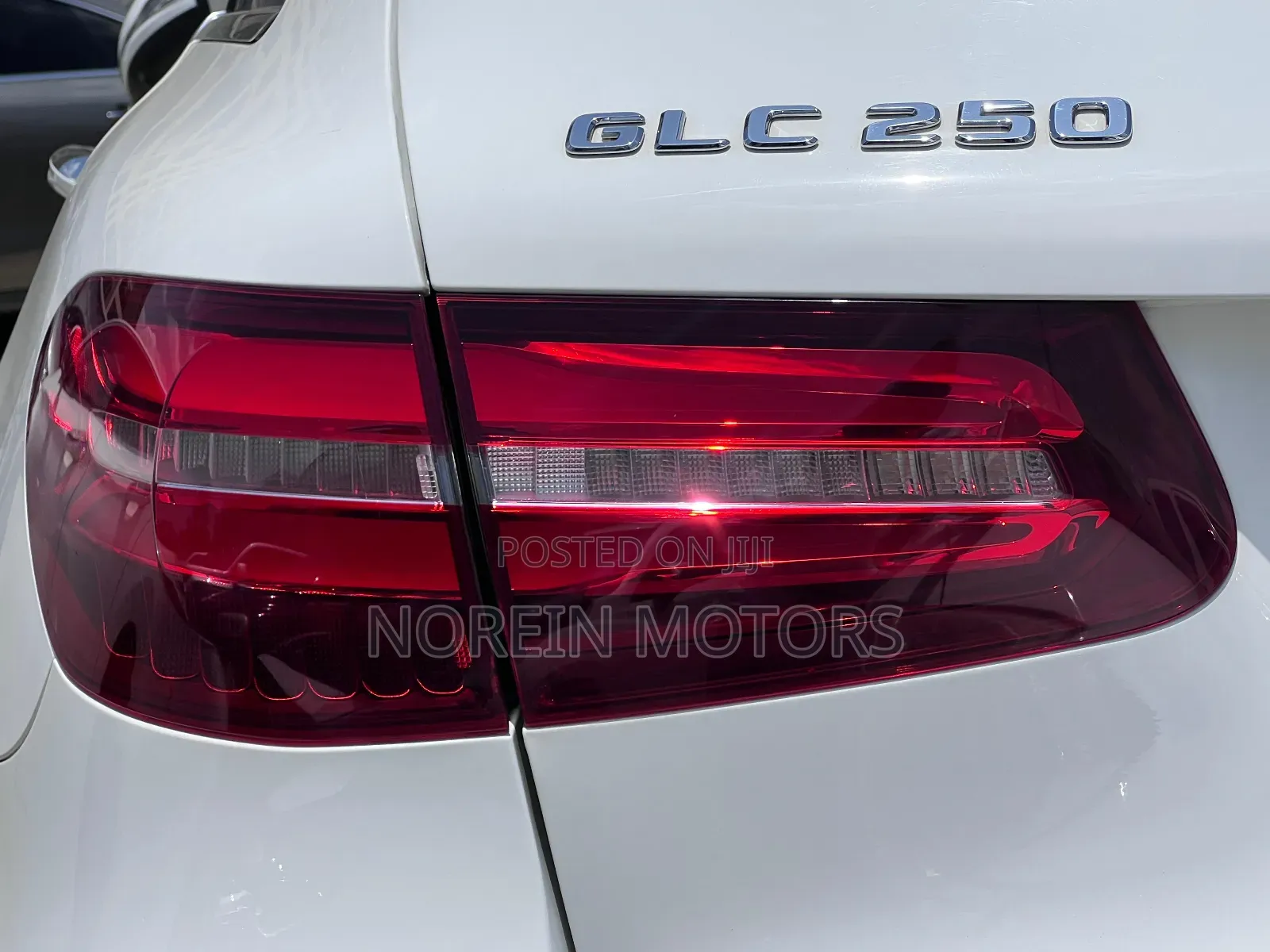 Mercedes-Benz GLC-Class 2017 Off white