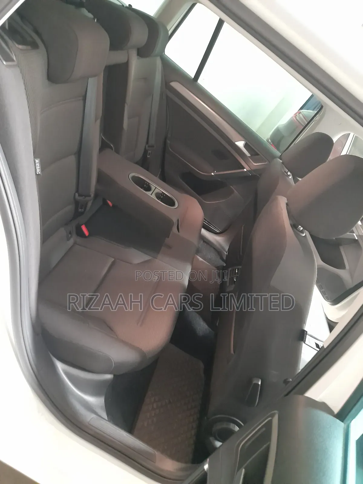 Volkswagen Golf Variant 2018 White