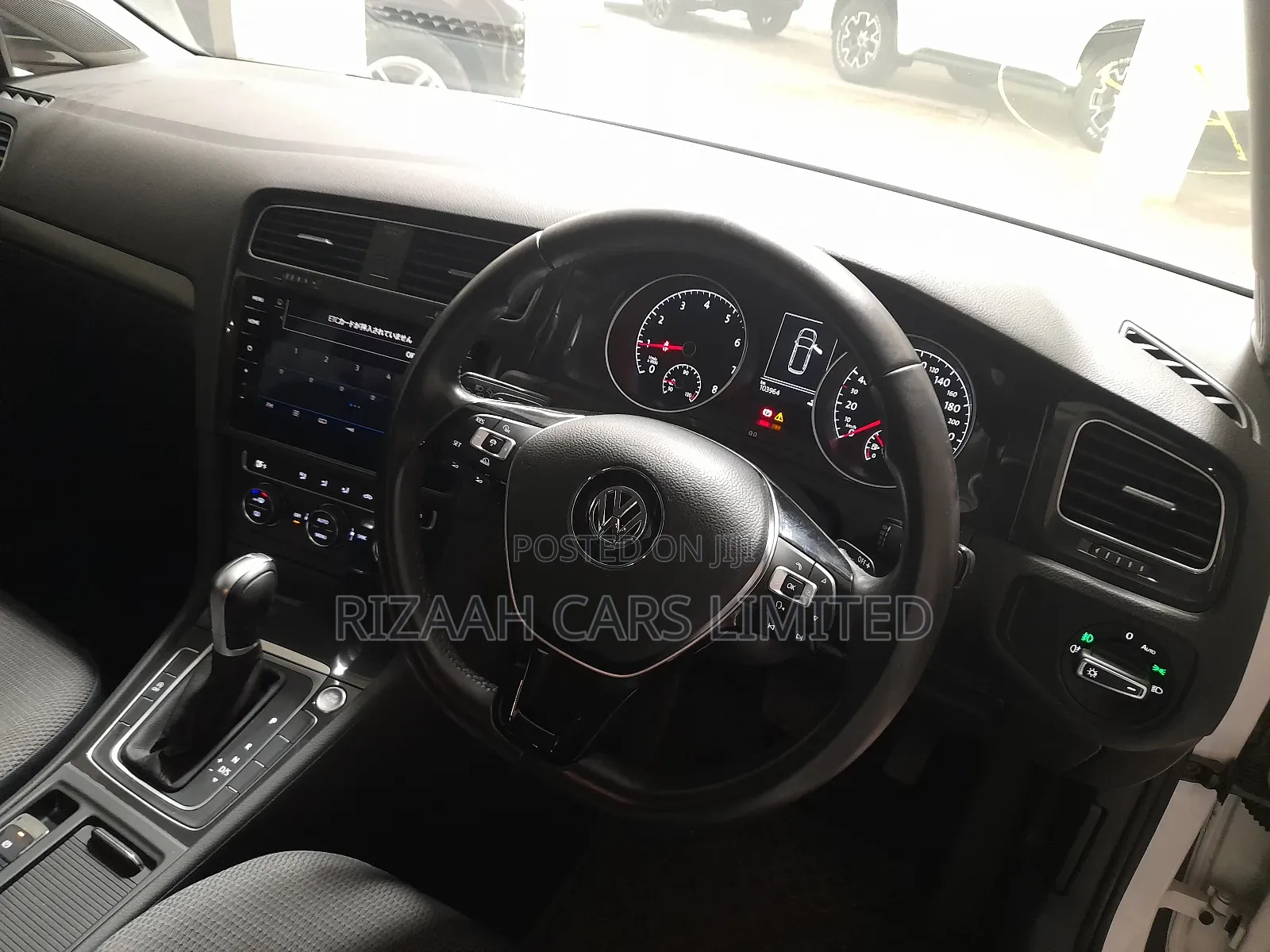 Volkswagen Golf Variant 2018 White