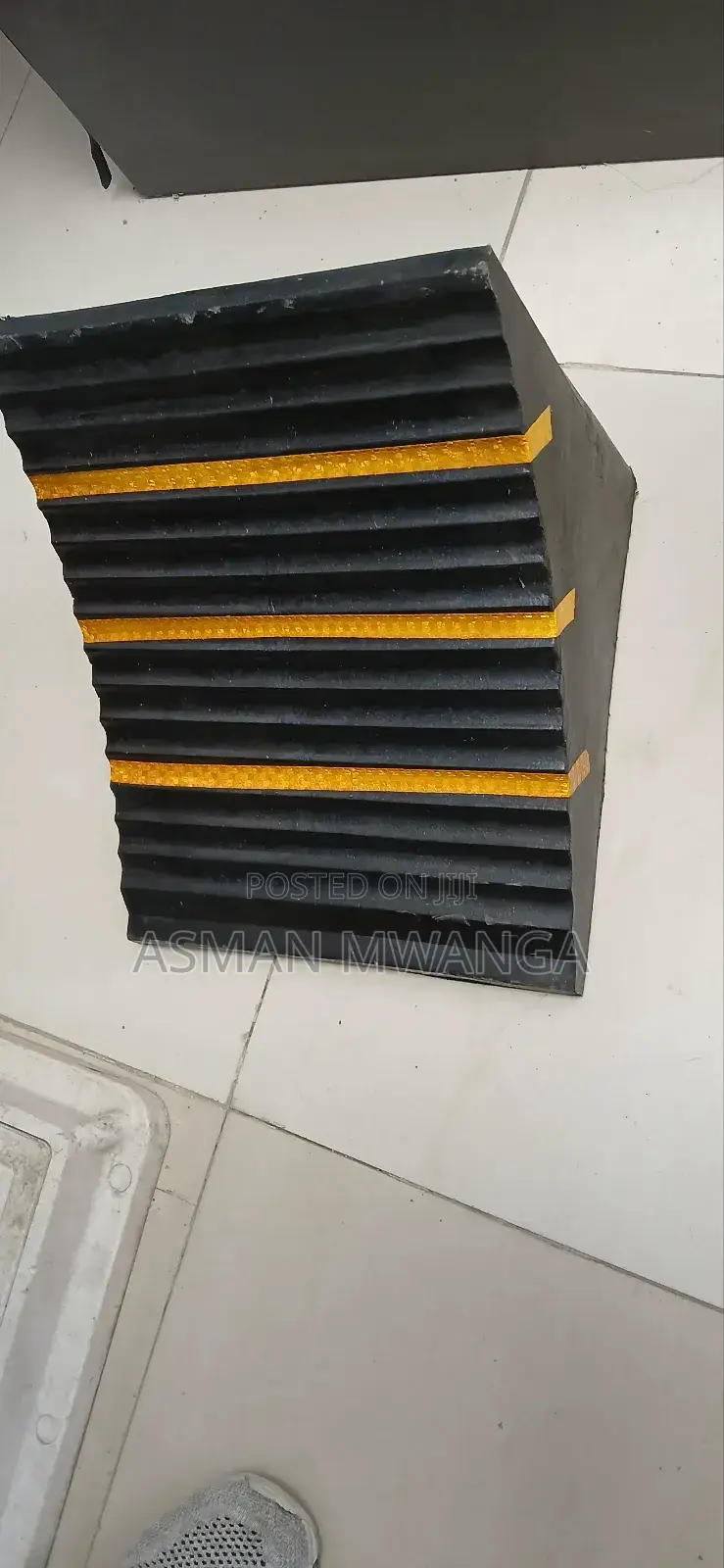 Rubber Wheel Chock Black