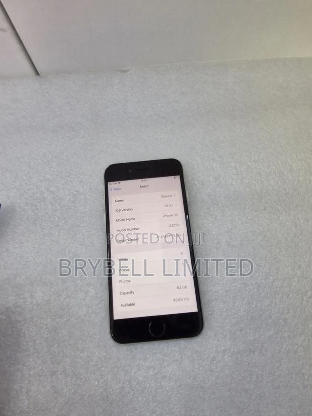 Apple iPhone SE 64 GB White - thumbnail 4