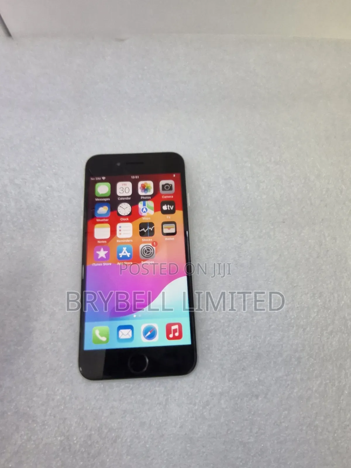 Apple iPhone SE 64 GB White
