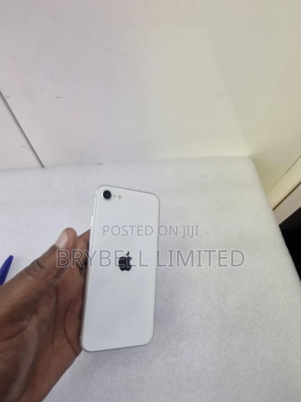 Apple iPhone SE 64 GB White - thumbnail 6