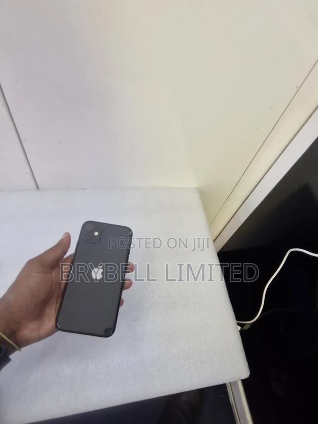 Apple iPhone 11 256 GB Black - thumbnail 4