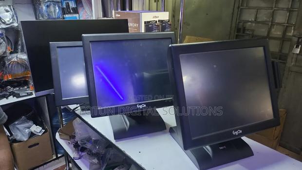 Desktop Computer 4GB Intel HDD 500GB - main view