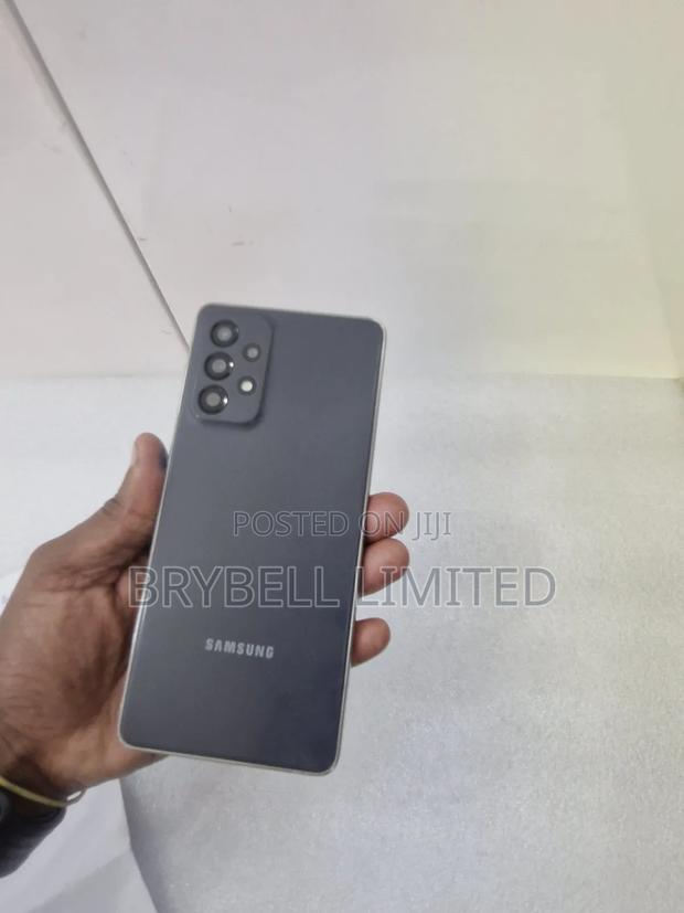 Samsung Galaxy A73 5G 256 GB Gray - main view