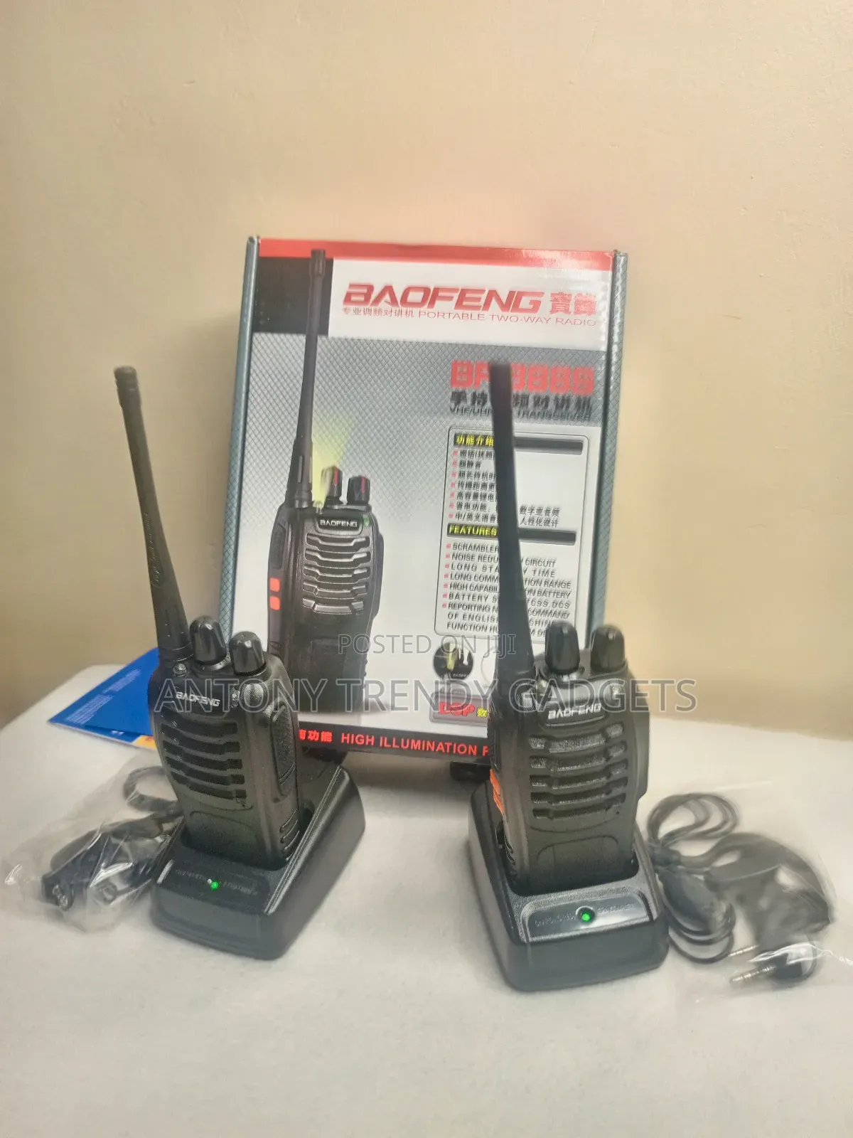 2 Piece Baofeng Bf-888s Two Way Radio With Built in Led Flas