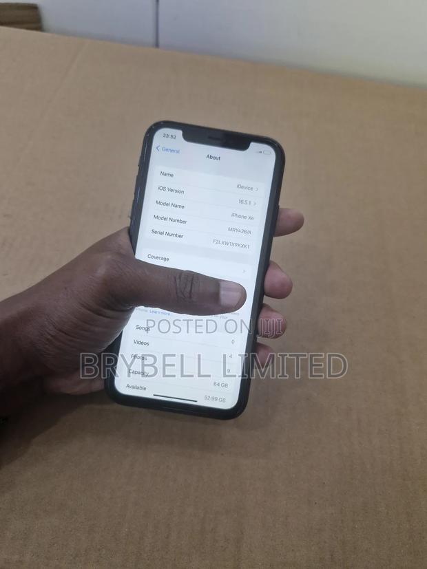 Apple iPhone XR 128 GB Black - thumbnail 3