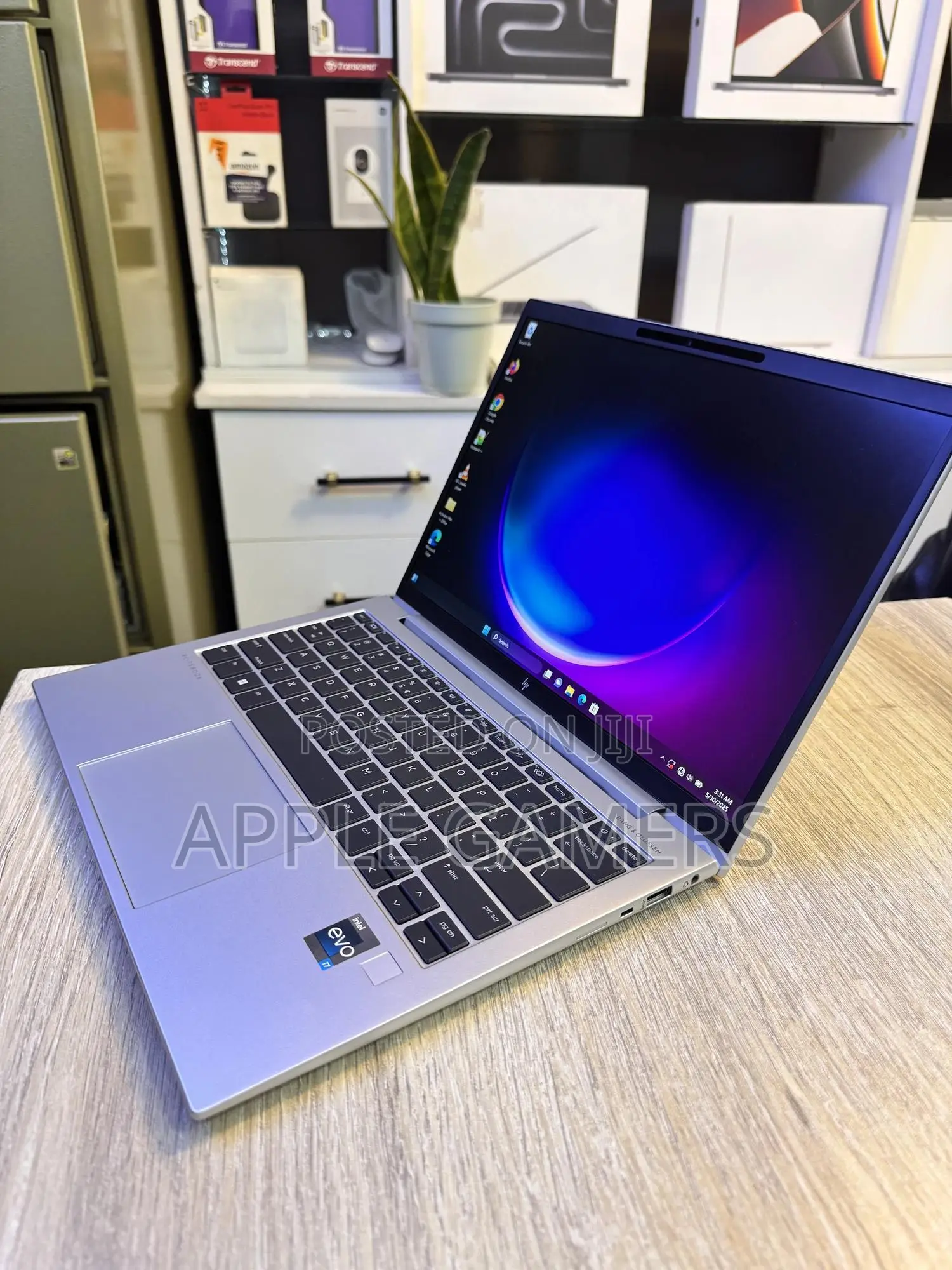 Laptop HP EliteBook 830 G9 16GB Intel Core I7 SSD 1T
