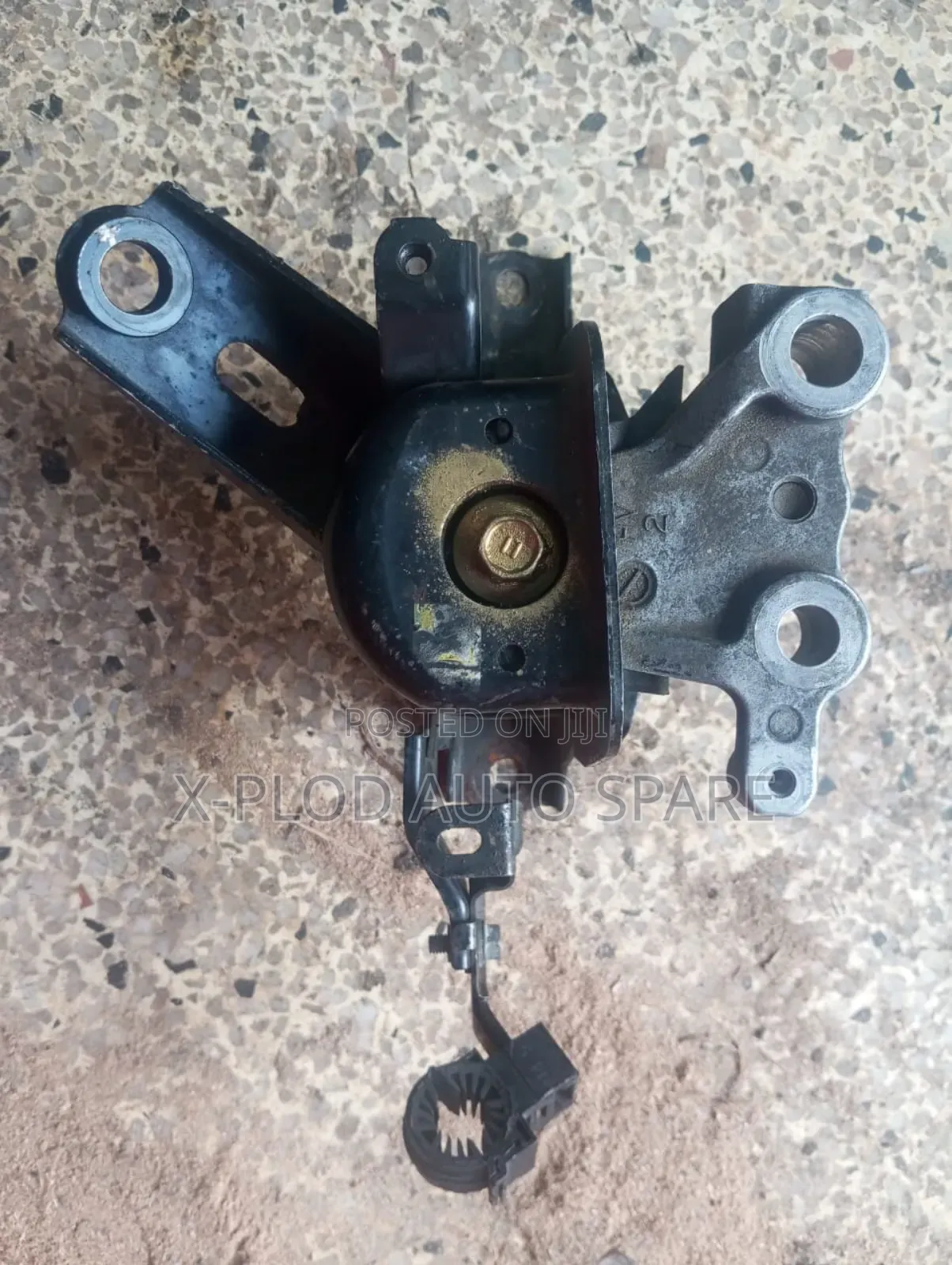 Toyota (Allion, Premio, Wish, Rumion-2zr Engine Mountaining