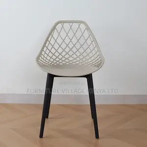 Office Chairs:Lightweight Plastic Dining Seat Without Arms