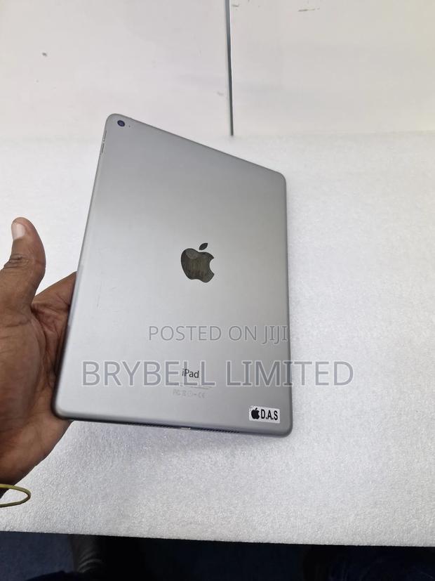 Apple iPad Air 2 64 GB Gray - thumbnail 4