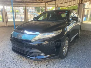 Toyota Harrier 2.0 Turbo 4WD 2018 Black