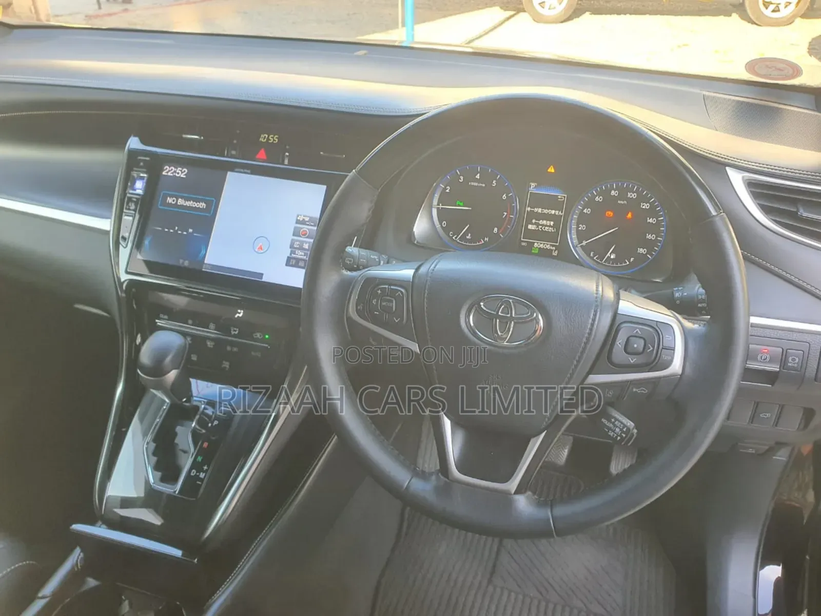 Toyota Harrier 2.0 Turbo 4WD 2018 Black
