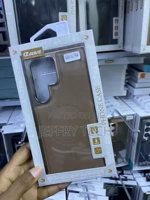 Faux Samsung Galaxy S24 Ultra Magsafe Leather Phone Case