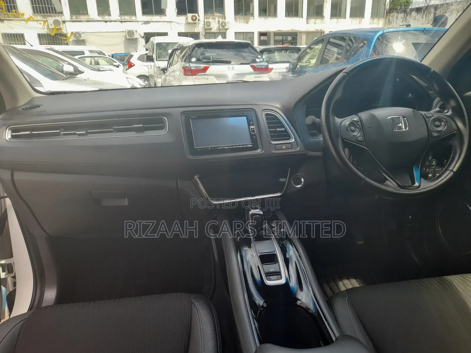 Honda Vezel 1.5 Hybrid 2WD 2018 White