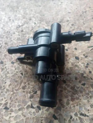 Suzuki (Alto, Every, Wagon R)-Thermostat Sensor and Housing