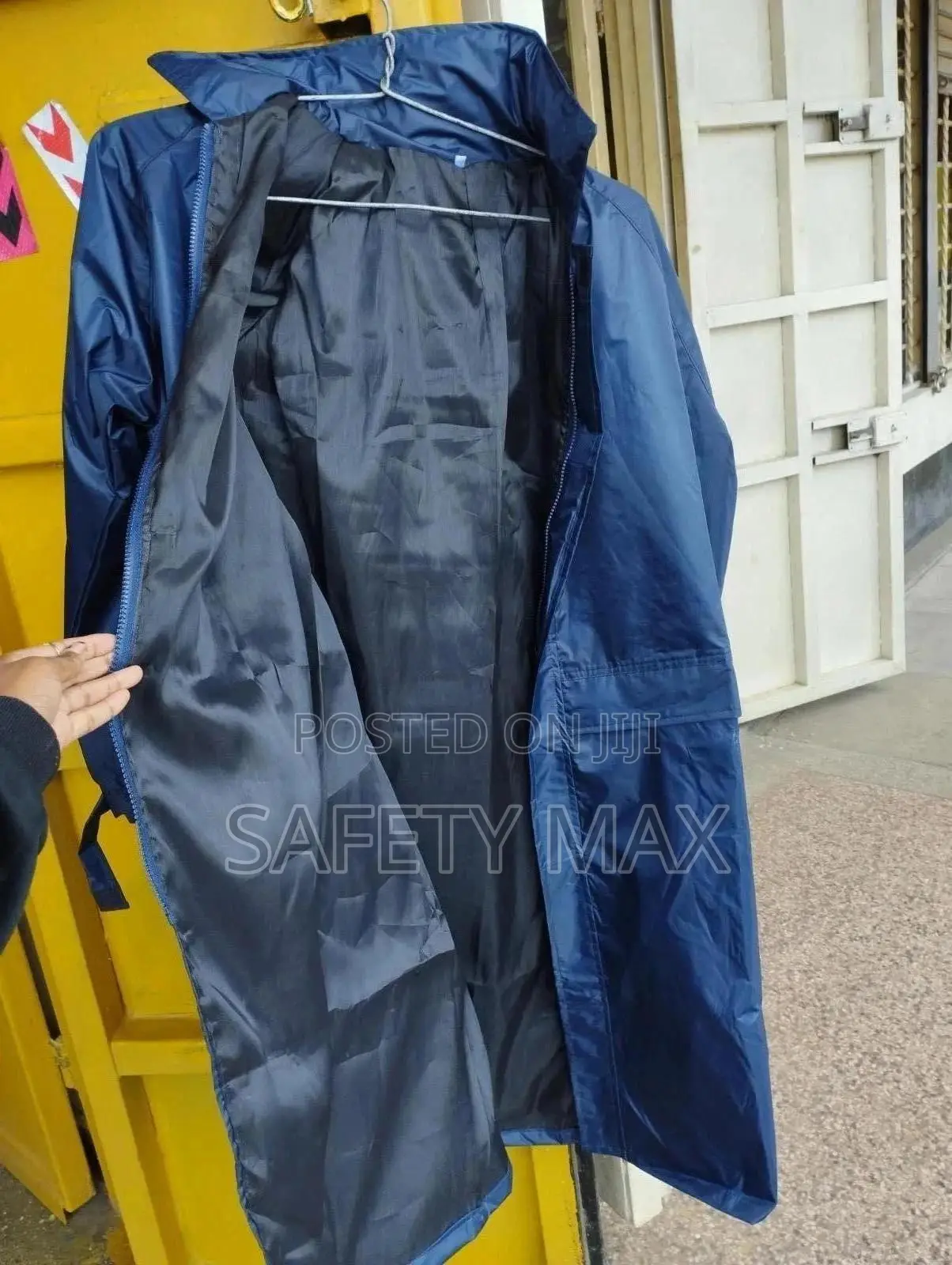 Rain Coat/Suits/Water Proof/Rain Wear