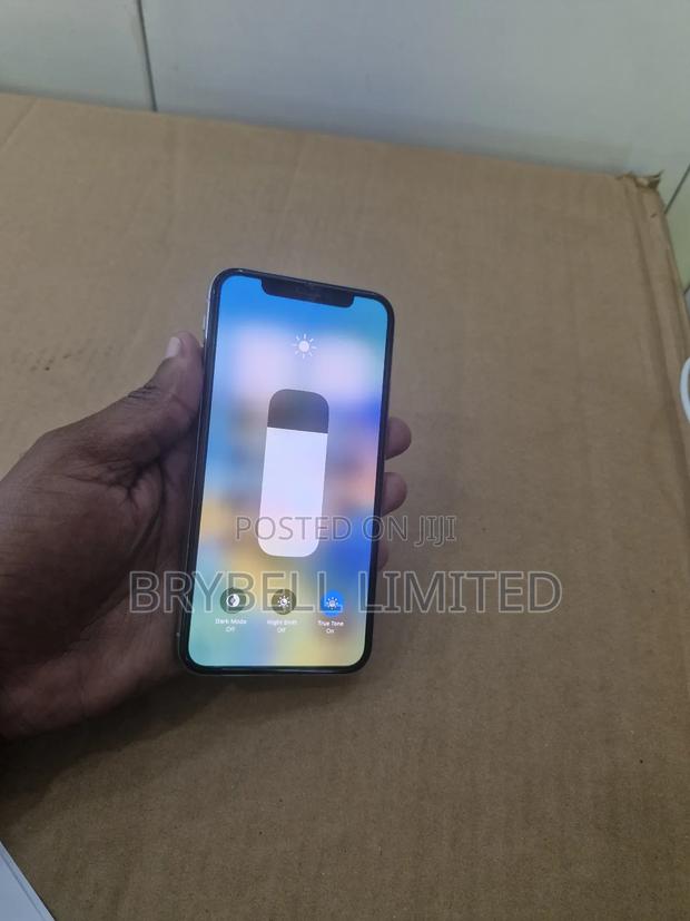 Apple iPhone X 64 GB White - thumbnail 8