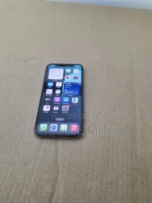Apple iPhone XS 64 GB Gold