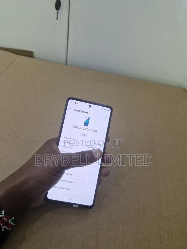 Samsung Galaxy S20 FE 128 GB Blue - thumbnail 3