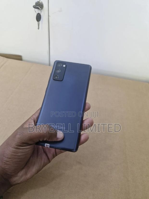 Samsung Galaxy S20 FE 128 GB Blue - thumbnail 9